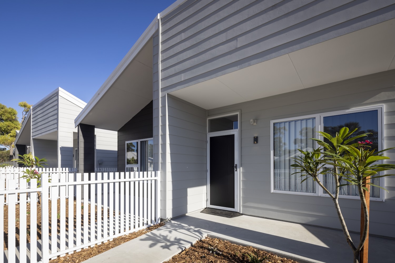 metrostrata developers perth builders multi unit developments kwinana exterior grey multiple units